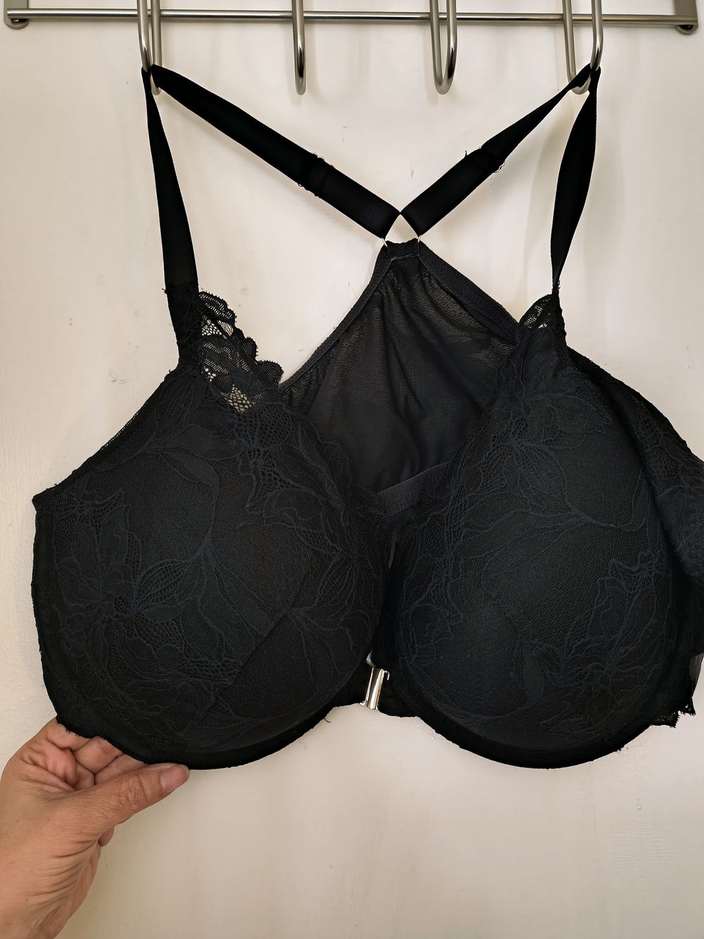 Auden Underwire Lace Plunge Bra with Front Closure